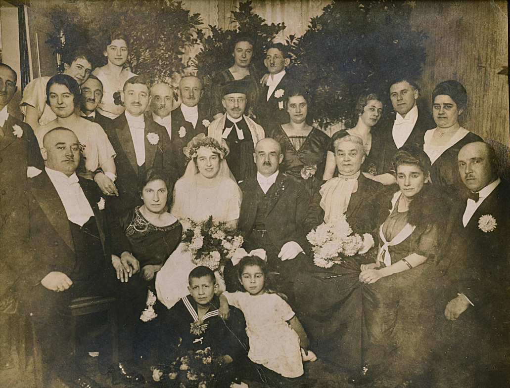 Nathan_Thea_and_Georg_Wedding_10_20_20_Burgsteinfurt_Germany_edited